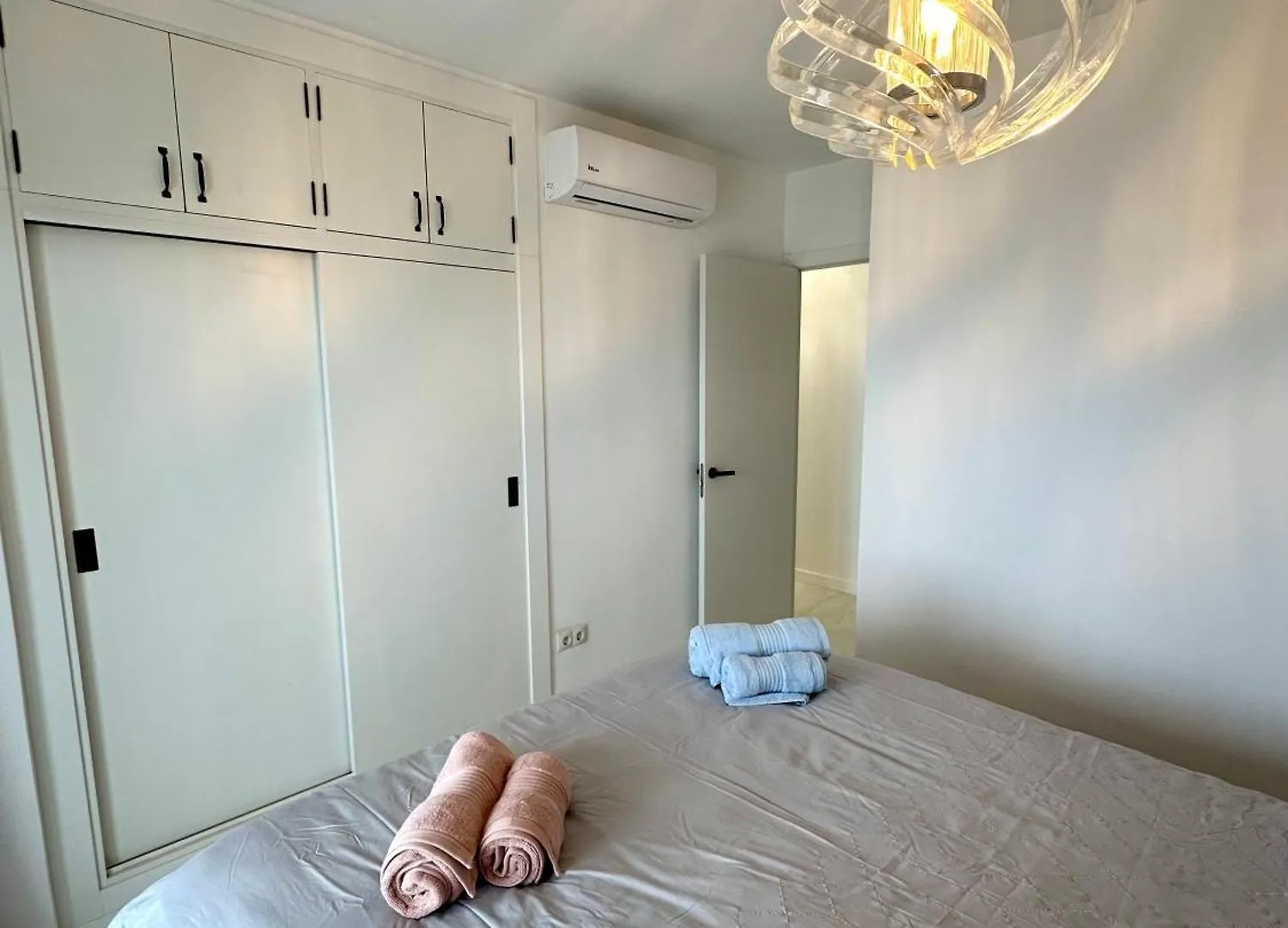 Horizonte 2 Beautiful Apartment With Incredible Sea View At First Line Of Fuengirola Beach